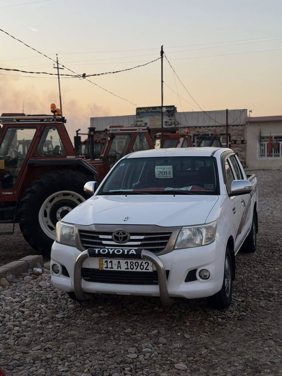 سلام عليكم
تيوتا ناصي موديل 2014
للبيع او مراوس حسب القناعه
شاصي 19
رقم بغداد الجديد
مكفوله من الصبغ والتبديل 
تخم تاير
كير عادي
محرك بانزين
المكان واسط الزبيدية 
للاتصال ***********
‭0782 355 1116‬
