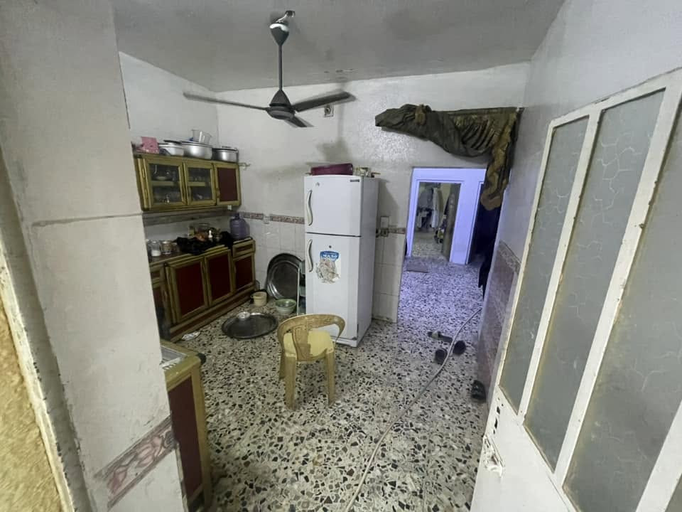 بيت للبيع مساحة 130 واجهة 8 الشعب الغرير مدخل المستوصف الفرع الاول للاستفسار ***********
