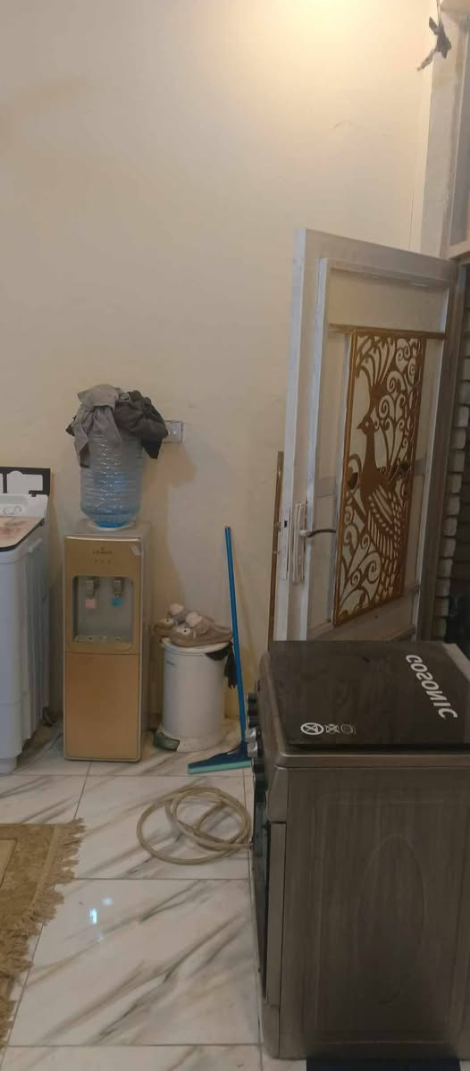 دار البيع سند قرار محكمه تحويل بسم المشتري 25 كربلاء البوبيات  عمود 50 قريب ع الامام المساحه 50طابقين قرف نوم عدد 2صاله مطبخ ستقبال صحيات 
مع ثاث البيت كامل البيت كلش حلو ومرتب البيع مستعجل 
السعر 105مليون قفل الاستفسار كثر واتساب وتصال ما ارد ‏‪0775 740 5698‬‏ 
                                                                     ‏تابع قناة ايليا في واتساب: https://whatsapp.com/channel/0029Vb7gDZA9Bb61OMnwEJ47

طلب مراسله متطلع عدي عتذر لكل يدز طلب مراسله ومارد عليه الي ما يريد يدخل واتساب خلي يعلق واني راسله
