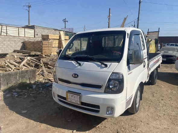 السلام عليكم 
كيا حمل نثيه  موديل 2017 
سياره كفاله عامه بغداد الكماليه 
سعرها 118$وبيها مجال لشراي
***********
