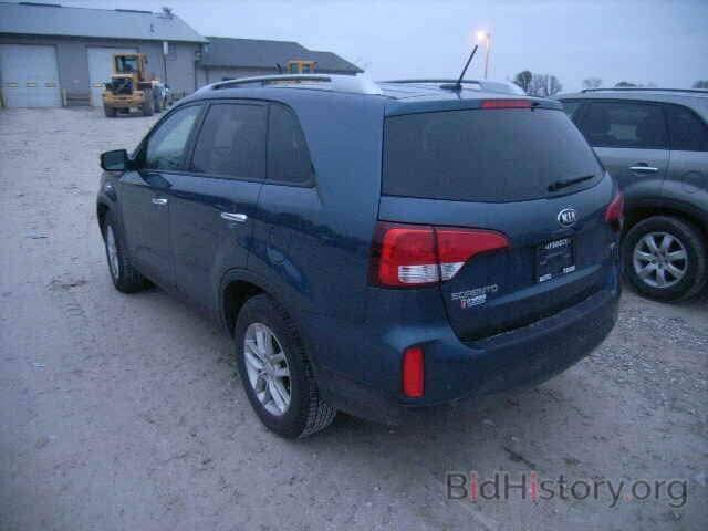 السلام عليكم سورنتوامريكي  2014 محدثه 20 مكينه 2400 حادثه دعاميه وحافه البنيد بارد بلباب مقدار شبر جاهزه كير مكينه حداديه رقم بابل السعر 138 وبيهه مجال قليل مكانها حله جمعيه الاتصال ***********
