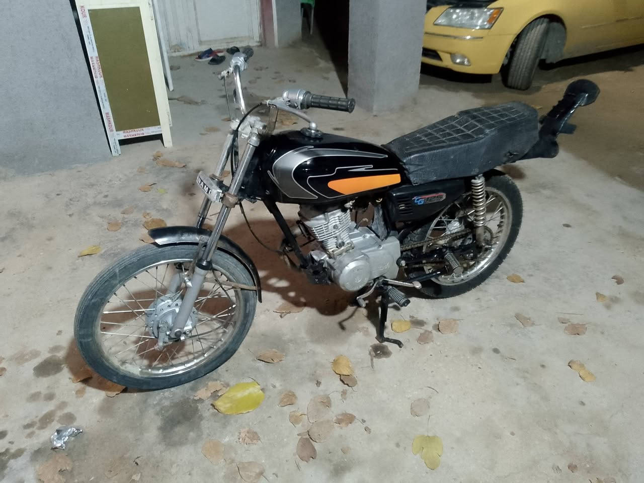 سلام وعليكم للبيع او مراوس درجه 4 كير . ..كلك ...السعر 275وبيه مجال قليل  مكان كربلاء طريق الحسينيه الكنطره البيظاء. ***********
ملاحضه/ اذا مو شراي لا تكسر بل سعره لا تسمع كلام مو حلو
