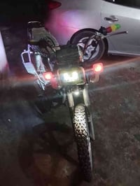 دراجه للبيع ب 200 الرقم 077 17 56 22 15