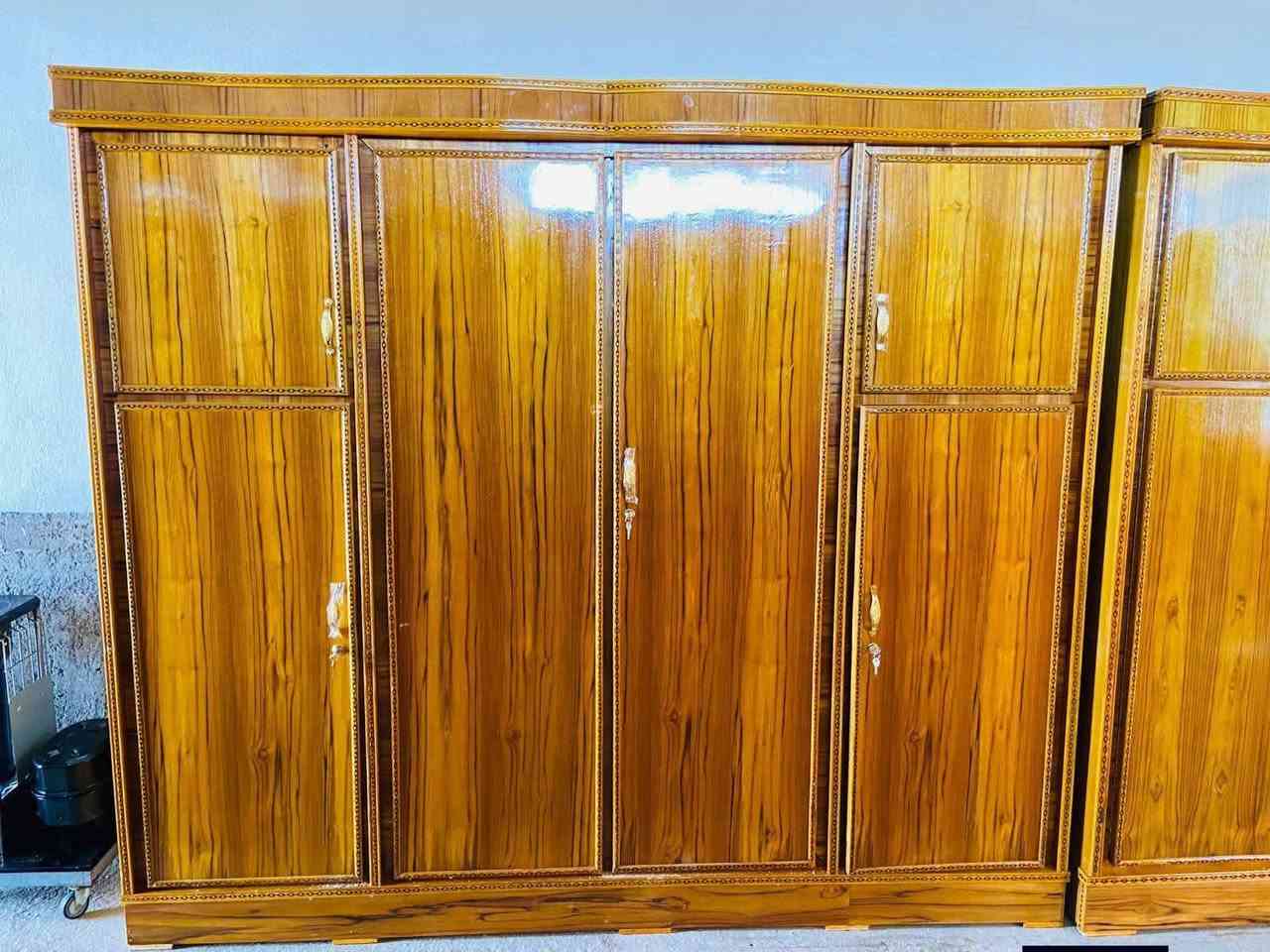 السلام عليكم اخوان يوجد كناتير ابو 4 جديد مامستخدم السعر 300وبيه مجال الاستفسار عن الرقم ***********
