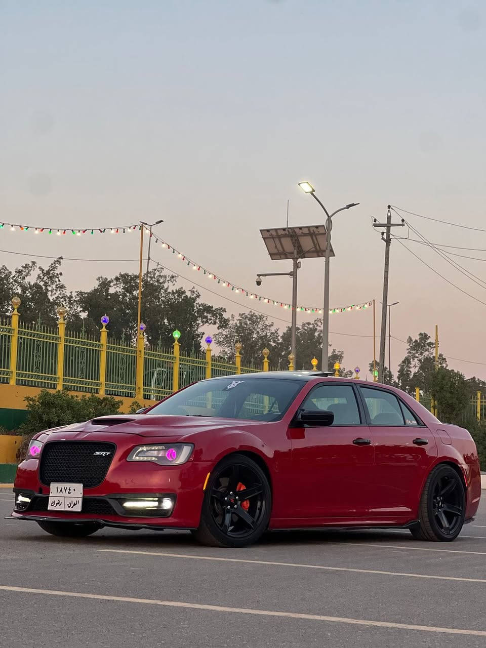 أوباما S فول 5700 Hemi مبدل محرك جديد رقم دهوك موديل2015 رقم وسنويه نافذه 23 وعليه غرامه 1800 $ تنقطع من حساب الشراء 
*لون مميز (ماروني شذره)
*سقف اسود بلادي 
*مقاعد جلد اسود  حضن
*مقاعد الاماميه كهربائيه 
*ويل حجم 20 رياضي
*كامره خلفيه 
*شاشه كبيره 
*شفتات ستيرن 
*تشغيل عن بعد
*بصمه
*سستم صوت +دمام خلفي 
*بنوراما 
*بچم عريض 

هواي مواصفات بعد 

٠٠٠٠٠٠٠٠٠٠٠٠٠ 
السياره عليها تزويد:
بنيد محدث ٣ فتحات 
دعاميه srt بچم عريض
دوس +لحايه جانبيه +اماميه 
دفيوزر خلفي +كفرات مري باتمان 
سبايدر خلفي +قماره 
كزوز سكات باك ٣ انج 
دبات كات باك 
هدرز srt
فچوچ برمبو 4 بستم كاملات 
ثلاجه srt
شوته afe 
درگه مال هلكات مضلته
بلكات ريستنك 
ولف حماوه ريستنك 
گت كامل srt
اكسل قفل سكات باك 3.09
ويل نجمه خسفه قويه 
شاشه كار بلي 
فلنجات srt
عربانه srt
دبلات srt
منضومه زنون ب 400$
زرع عين الشيطان  
كفرات مكينه
تايرات تو سايز
خلفي حجم 275-40-20
 امامي 245-45-20
…………
السياره مصروف عليه 

السعر 162 وبيه مجال بيع فقط 
 مكاني بابل المركز
***********
