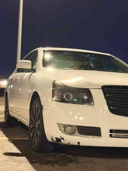 السلام عليكم سيارة جيلي ام كراند الحجم الكبير موديل 2013 مكينة وكير 2500 مال كامري فول مواصفات تبريد خير من الله حدادة جديدة جام اربعة كهرباء السيارة باسمي وكالة وتحويل بشرط ثاني يوم السيارة مكفولة من الضربة والكص والنقل والاصوليات والباقي شوف العين السعر 65 وبيها مجال ***********
