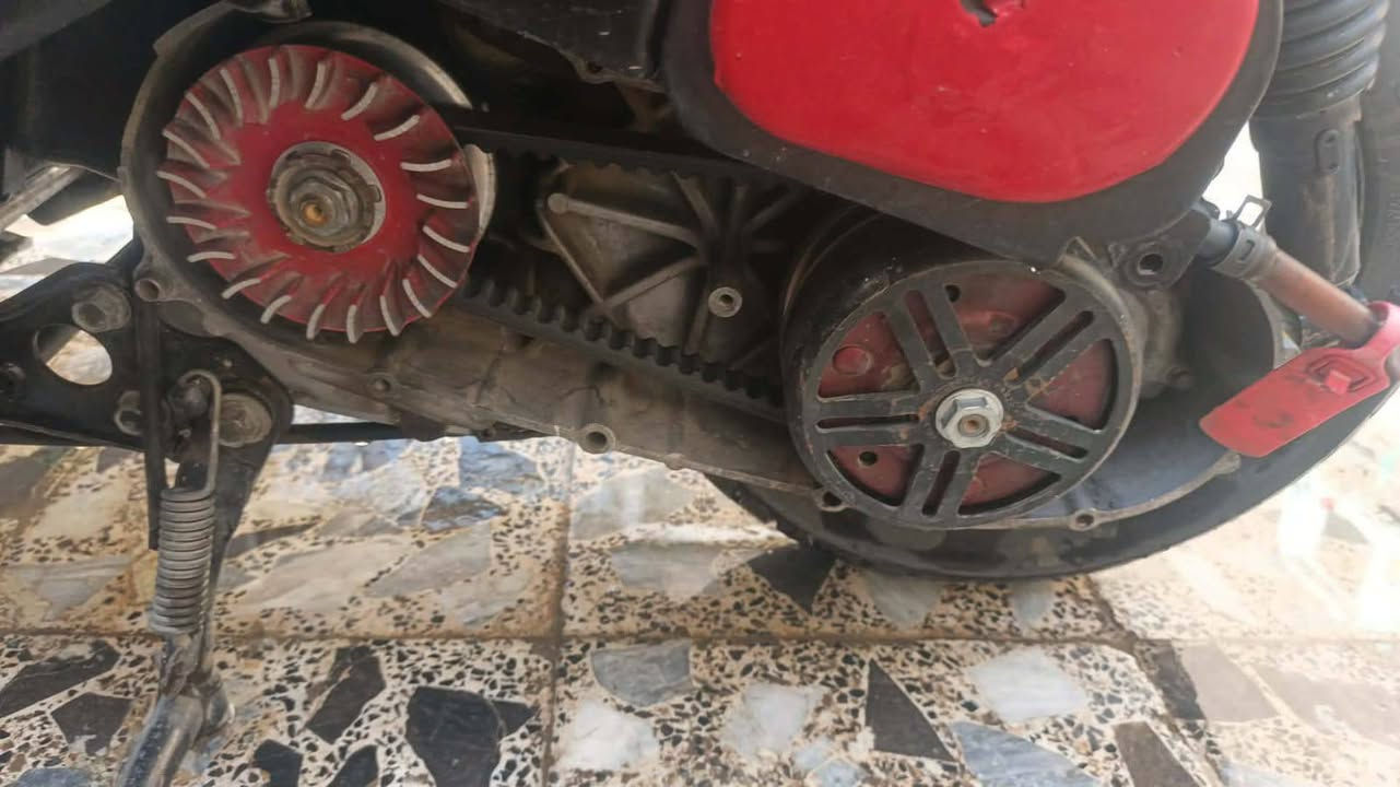 السلام عليكم دراجه ماكس عدله ما مفتوحه 49 البيع وكهربايات كله شغاله دراجه نضيفه المكان ماجديه سيد جميل تصال فقط ***********
