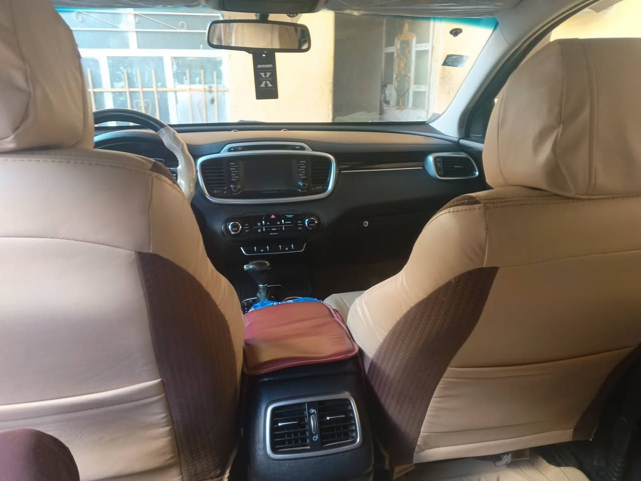 سلام عليكم
سياره سورنتو شكل 20
موديل 17
وارد امريكي
اربعه سلندر 2400جي دي اي
خمسه راكب
تحكم ستيران جهتين
اشاير بالمري
كشنات كهرباء
تدفه تبريد
حساست امامي خلفي
شاشا كمره
الضر شبر جاملغ وشبر بنيد بيه سونار
عنوان الناصريه
قضاء الغراف
السعر 160
بيه مجال بصيط
رقم ***********
***********
