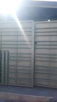 بيت زراعي • ١٠٠م • قرب معمل الغاز