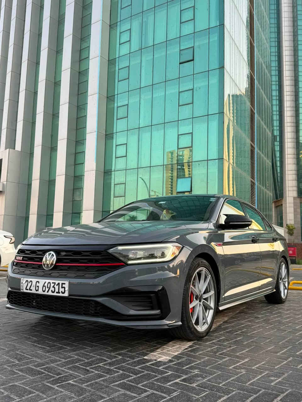 جيتا gli 2020 سمنتي
ربع بالبنيد صبغ فقط بدون دواخل بدون ايرباك
بدون  حادث مابيها + مكانين بارد
ماشيه 48 ميل
مكينة كير بشرط راديتر و دعامي و لايتت بلاديه السياره بدون نقص و جاهزه رقم الشاصي و السونار موجود
عليها داون بايب 3.5 انج
الويلات سبورت
كزوز بورلا
بأسمي السياره رقم وسنوية جديدة
مكان اربيل
154 وبيها مجال


**إذا كنت صاحب هذا الإعلان وتريد حذفه لأي سبب، رجاءا أرسل رسالة إلى الدعم الفني**