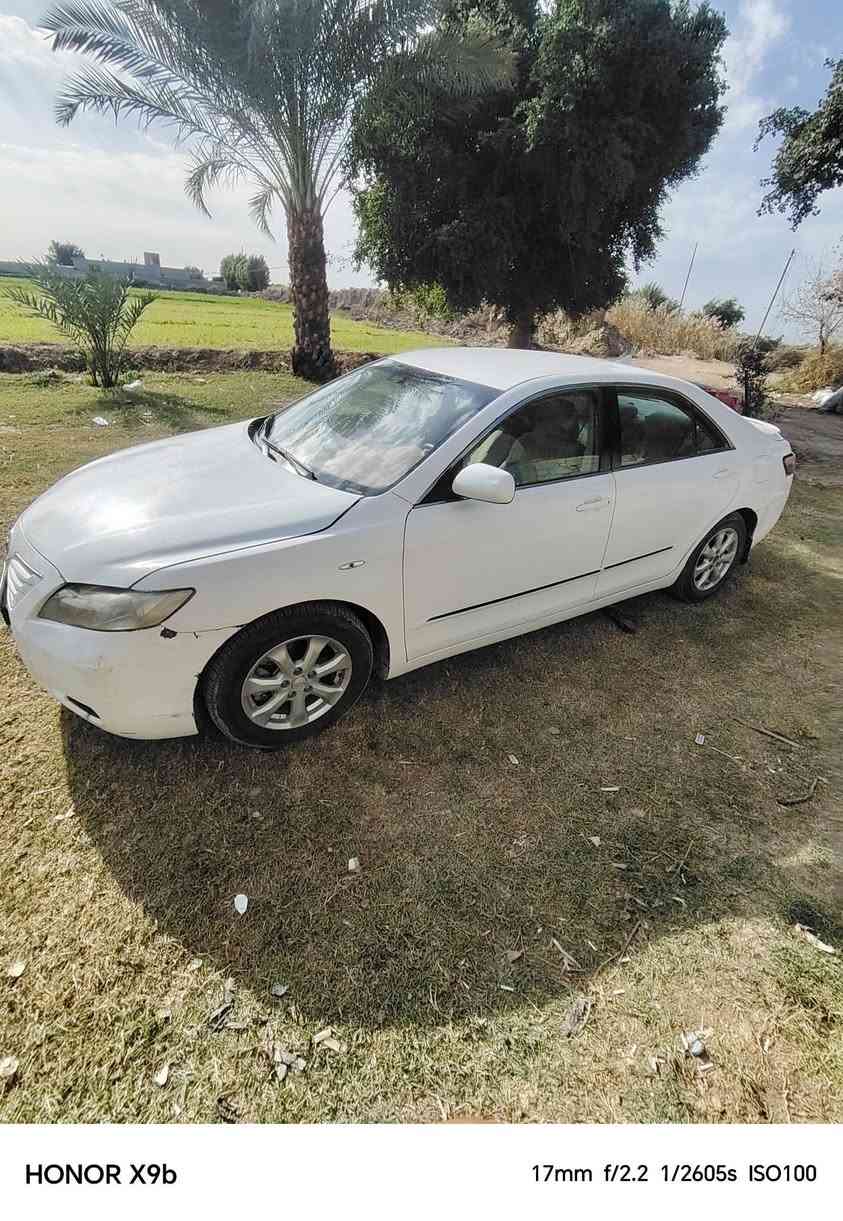 تيوتا كامري ٢٠٠٨ خليجي GLX
محرك ٤ سلندر ٢٤٠٠
مشروع وطني سنويتها النهاية ال٢٧ بأسمي مداور ثاني يوم 
رقم مميز ٢٠١٩
 سياره جاهزه 
حداديه امامي وخلفي جديد قبل شهر بدلتها
تخم تاير جديد 
نقصها بس دواخلها شويه تعبانه نص عمر( غرفه ودشبول) وبعض التلحيضات
السيارة بيها قطع مصبوغه سونارها موجود 
السعر ١٠٥ وبيها مجال
رقم الموبايل
***********
***********
