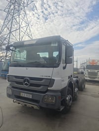 اكتروس موديل 2013اصل دخول البصره  مجموعه جي اف  بحالة وكاله  بنص سياره...