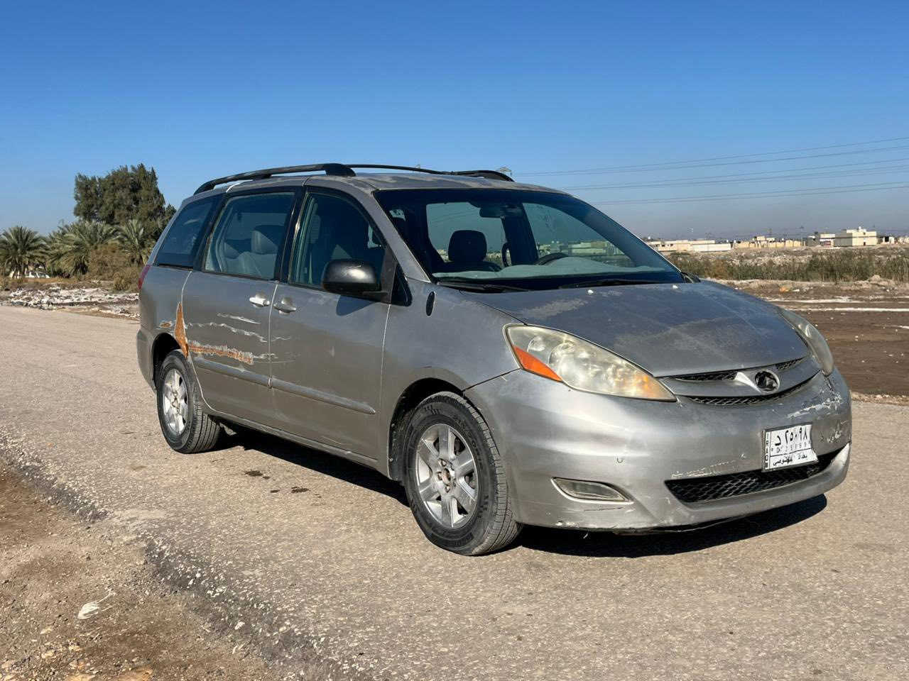 سينا 2008 رقم بغداد باسمي ثاني يوم مداور مواصفاتها :
بيبان السلايد كهرباء
 جنطة كهرباء
 كشن كهرباء
 مثبت سرعة 
كشن تدفئة 
غرفة جديدة
 تخم تاير 
حدادية جديدة
 محرك 6 سلندر 3600
تبريد شغال
بردات بلادية 
95 ورقة وبيها مجال بسيط مكاني القاسم 
رقمي ***********
