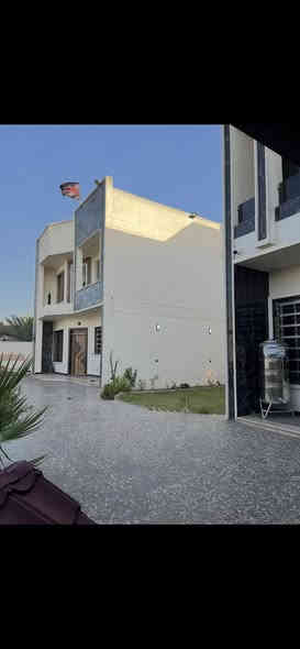 بيتين vip للاستثمار والايجار السنوي فقط الدوره مدخل جمعيه خير الله على خدمي السريع المؤدي الى محطه الؤلؤه يصلح سكن او شركه او مخازن 
- كل بيت ٥ نوم 
٢- سويتات الطابق الارضي والثاني
٣- مطابخ ايطاليه 
٤- بكل طابق كيزر 
٥- بكل بيت ٣ تانكيات ماء ومظخات ماء وبوسترات 
٦- تدفئه وتبريد 
٧- حدائق ٢ كبار 
٨- المساحه الكليه ١٤٠٠م 
٩- كامرات مراقبه فول 
١٠- كراج والطرامي تاخذ ١٠ سيارات 
١١- كل بيت ٤ حمامات + تواليتات وحمام خارجيه
١٢- شلال وكعده ترفيهيه باحدى الحدائق 
*********** / ***********
