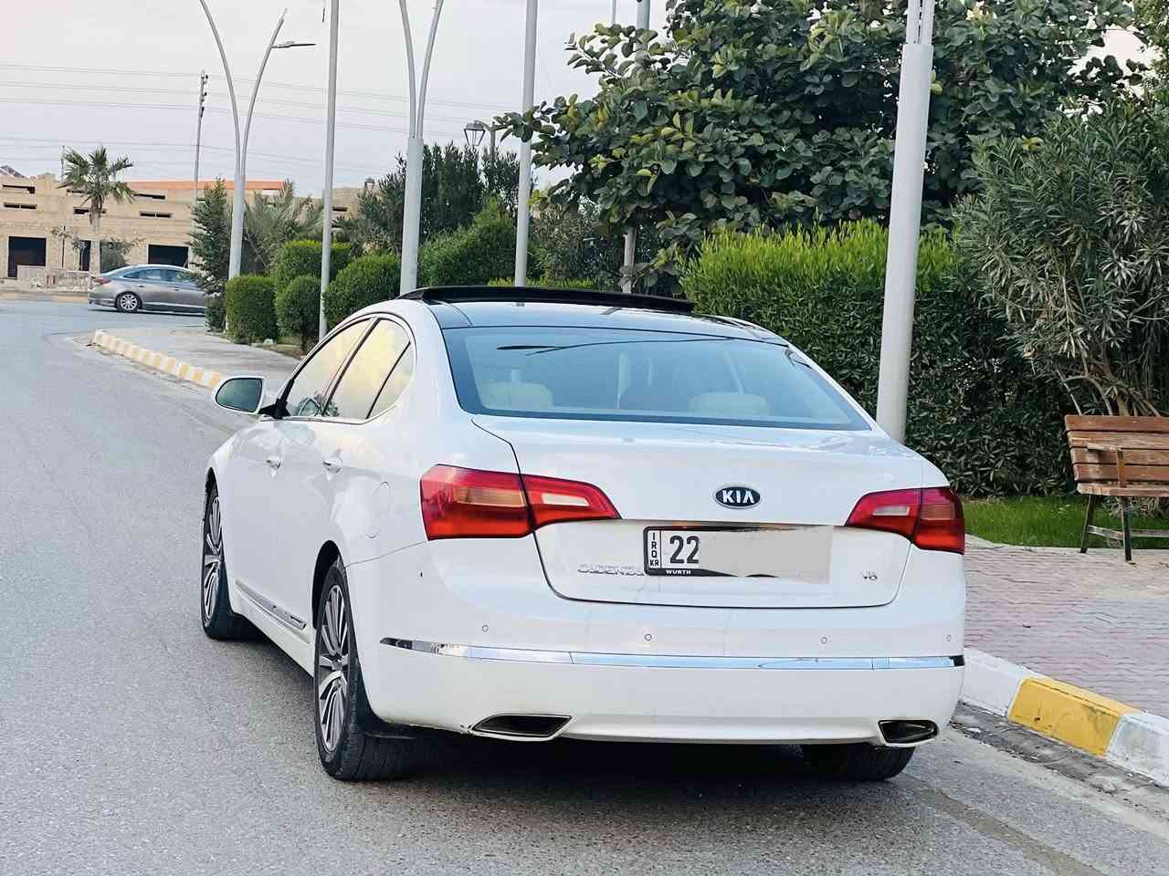 السلام عليكم…اعتذر عن الاقساط والوعده..
للبيع بسعر مناسب جداً 114…
كيا كادنزا 2011 خليجي لون ابيض رقم أربيل دولي سنويه جديده لغايه 2030 هزه جديده…سياره خير من الله..حيل حلوه وأحلى من الصور فول مواصفات 1/1
محرك 6 سلندر مامفتوح شرط
كير مامفتوح شرط
بانوراما 
ويل كروم 
داخل لونين 
كشانه كهرباء 
أشاره ترحيب 
لد بالايت 
لد بالبك
تبريد قطعتين وبعد بيها هواي مواصفات 
معروفه مايحتاج اذكرها…
سياره مكفوله كفاله عامه عدى شبر صبغ بالجاملغ فقط والباقي مكفول…
السعر 114 وبيها مجال
مكاني صلاح الدين تكريت 
للاستفسار ***********
