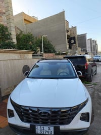 توسان 24 خليجي كفاله بانوراما وفول موصفات رقم بغداد ماشيه 25 الف 07725...