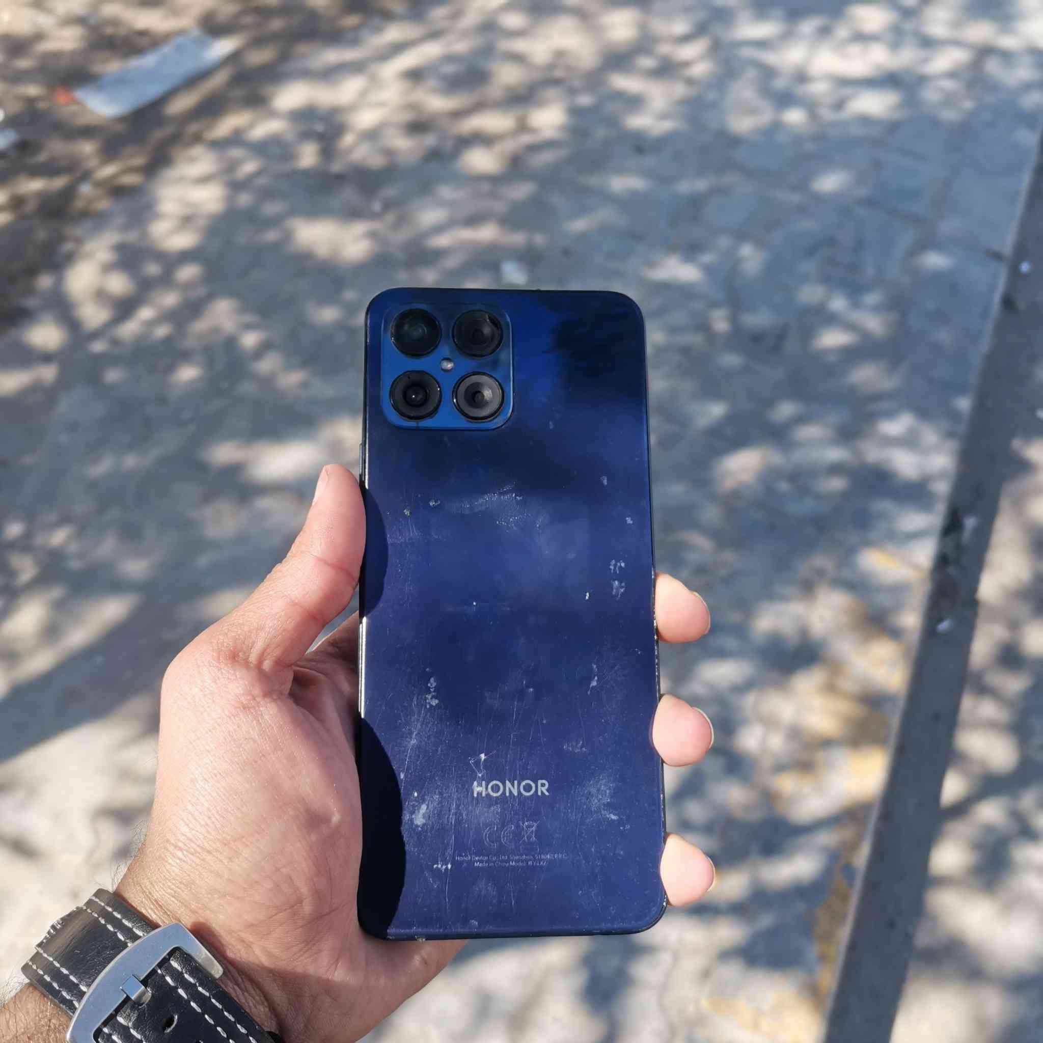 سلام عليكم موبايل للبيع هونر اكس ثمانيه HONOR X8
جهاز مرتب ذاكرته 128 عشوائية 8 امبدل شاشه وكامره خلفيه تتحتاج تنضيف سعره 60 الف سعر ثابت توصيل
خمسه 5 لجميع محافظات رقمي ***********
