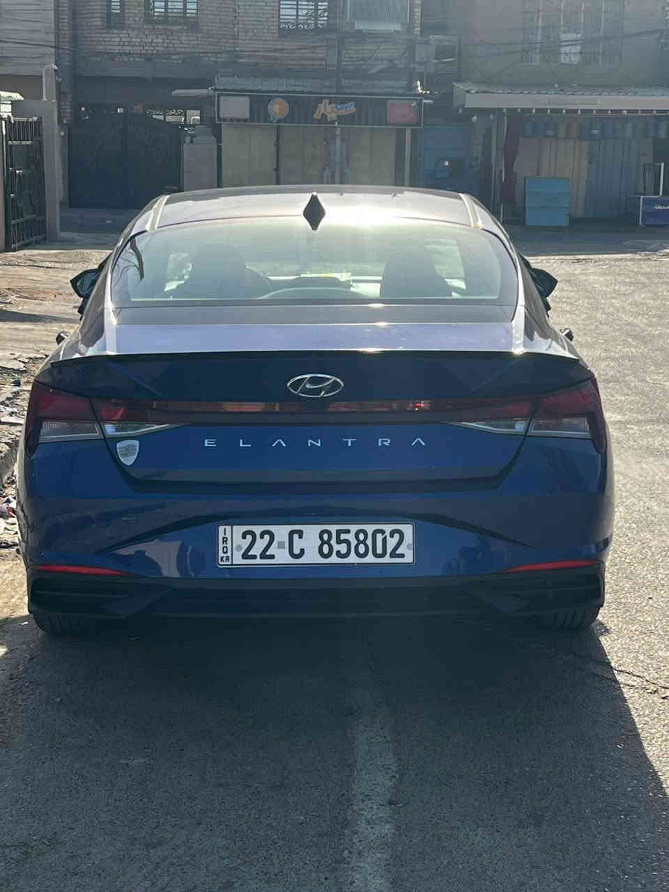 سلام عليكم
للبيع.  الانترة. مديل 2021 
مكينة 2000دوش المرغوب 
مواصفات نص فول موصفات عادية 
بصمة 
تشغيل عن بعد 
ايقاف ذاتي 
رادار 
شاشة كار بلي 
ثلاث انضمة قيادة 
حساسات امامي خلفي ايقاف 
حادثهة جاملغ وباب الباب مبدل ومصبوغ 
والجاملغ بمكانة معمر ومصبوغ ما مفتوح بجم كبس  بدون ابرباك عدة اليرباك مال البردة بس الباقي كلة سليم  
صور الحادث بل منشور 
رقم اربيل باسمي تحويل جديد هزة جديد
 برغي مناقصهة سيارة جديدة بمعنة الكلمة 

📍المكان بغداد حي العامل السعر 
💵.    143وبيهة مجال بصيط 
📞.     ***********
