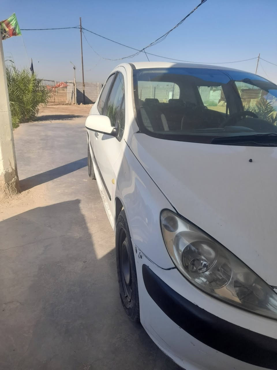 السلام عليكم بيجو فرنسي موديل ٢٠٠٥ البيع والمراوس ***********
