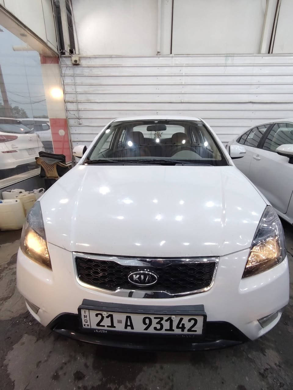 السلام عليكم
كيا ريو ٢٠١١ خليجي محرك ١٦٠٠ فول مواصفات بيها جاملغ وبنيد اثر طخة بسيطة وبيها تصليح بسيط ورة اللايت الايسر 
جام كهرباء وسنتر لوك وتحكم ستيرن وكامرا خلفية جاهزة بدون نواقص تبريد تدفئة حدادية 
السعر ٨٢ 
مكانها الكريعات او سبع ابكار 
***********
