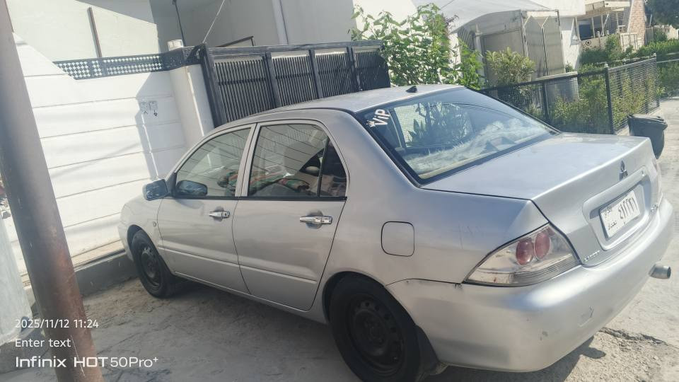 سلام علیکم ، لانسەر مۆدێڵ 2011 ئۆتۆماتیک مەکینە گەورەی مەرغوب خەلیجی ..
سەنەوی و حاسیبە بەشەرت، بەشەرتی کۆمپوتەر..
جام کارەبایی و تەبرید لەسەر سویچ، دەعمی قورسی نییە و ئێرباگی نەتەقیوە ،بۆیاخی سەقفی کاڵبووتەوە ، سەیارەیەکە تابڵێی توند و تۆڵە و بێ عەیبە، بە هەموو جۆرێک دژە فیتەرە الحمداللە ، ماڵی خۆمە و زۆر بەخێرە ماشاءاللە..
نرخی 60 و معامەلە، ساڵێکە لای خۆمە زۆر زیاترم پێی داوە، هەموو گیانی بەشەرتە. .
نامە بنێرن یان تێل بکەن بۆ 
***********
*********** السليمانية, العراق
