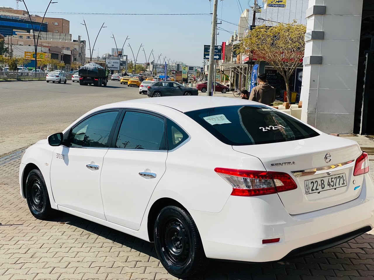 سلام عليكم 
نيسان سنترا 2016 خليجي 
ماشي 151 الف 
موصفات تبريد خلفي يدات نيكل شاشة كامرة حدادية جديد محرك كير شرط مامفتوح سيارة بدون اي نقص سنوية ورقم جديد لحد 2027 باسمي بيها بطاقة بانزين 
سيارة بيها بونيد وشبر بل جاملغ امامي صبغ فقط السعر 115 بيها مجال شراي اتصل *********** 📞 كركوك, العراق
