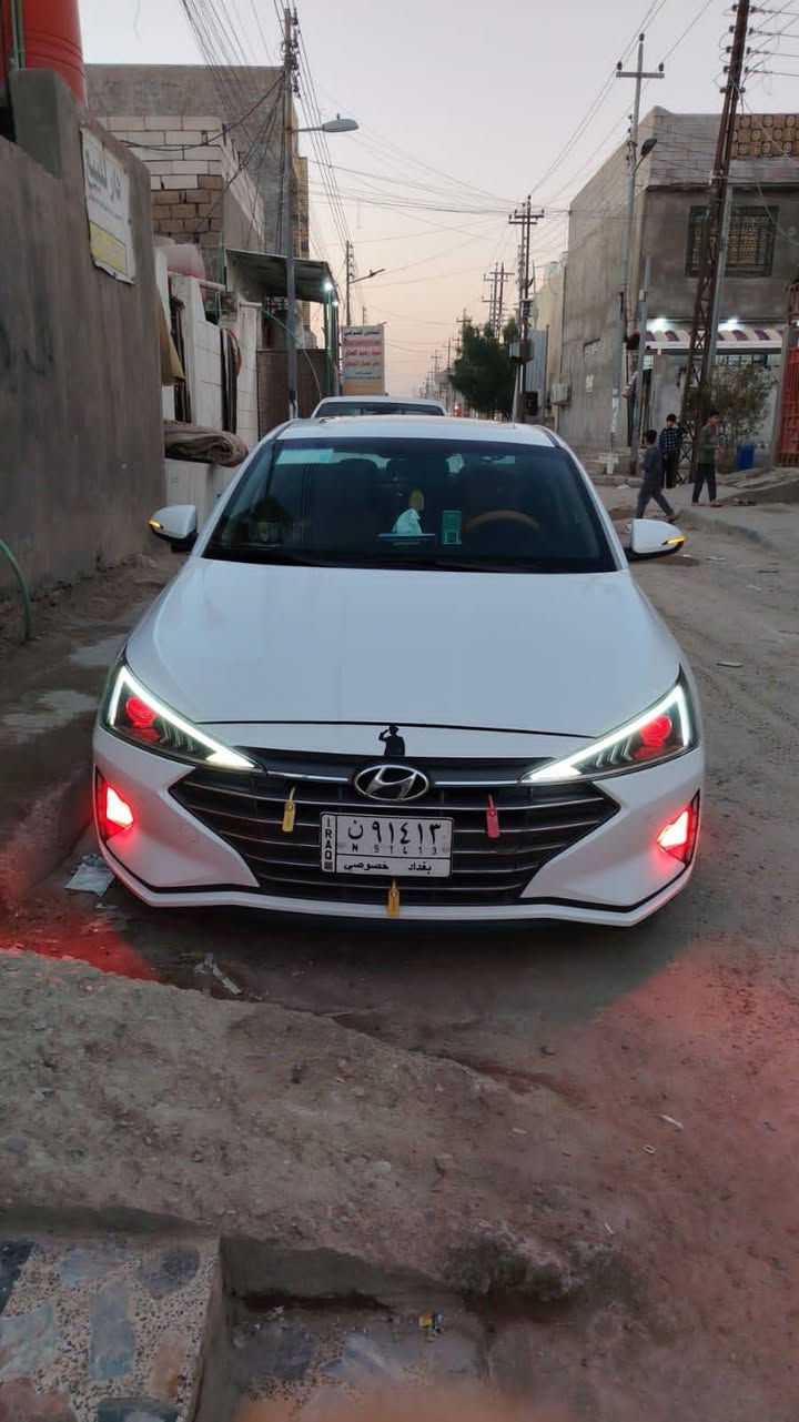السلام عليكم انتره للبيع او مراوس انتره 2020خليجي فول مواصفات بصمه وفتحه وشاشه و صندوق ذكي عند الاقتراب وشاير مري وخليجي معروف مواصفاته سياره اقصاد منتهيه اقصاده باقي بس تحويل وراعيه بغداد يحول سياره كفاله عده ذني الي مشر عليه بل اسود وراجعه بي دي ار ستوني شادله منضومه كامله مال زنون وعين شيطان سياره كفاله من الصبغ وتبديل محرك 2000دوش سعر مراسله خاص مكان بصره حيانيه شارع المستطيل للعلم وكاله عامه بسمي البصرة, العراق


**إذا كنت صاحب هذا الإعلان وتريد حذفه لأي سبب، رجاءا أرسل رسالة إلى الدعم الفني**