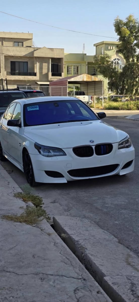 الحلال للبيع BMW E60 بيع فقط
***********
***********

حجم 530 موديل 2006

محرك N52 نوزل قصير ارغب محرك بل ميماتي

سقف فتحه 

كير محرك كهربائيات شرط 

السيارة كلها محدثه M 

داخل خارج السيارة M

طخم امامي خلفي جديد 

طخم ويل 18 تو سايز 

مع طخم تاير جديد

تبريد تدفئه شرط 

غرفه M جلد لون احمر 

صالنصات M دبات ريمونت 

السيارة ما بيها مصرف دينار واحد 

ملاحظات السيارة ...
بيها 4 قطع بخ جماليه فقط بدون دواخل وبدون ايربك شرط 
وكاله تحويل شرط  رقم اربيل 
عليها 25 ورقة غرامات ينزل من سعرها بعد المعامله
السعر 130$ وبيها مجال بسيط 
كل شي اكو بل سوك سيارة مال جنايه 
والسيارة احلى من الصور
مكان السيارة دهوك

كوردى 
BMW E60 
قرش 2006
530 
نوزل كورت 
كير مكينه شرتن 
4 قطعه بخن بى داخلى شرت 
سلايته فول فوله 
25 ورقه غرامه يل سر 
سيارة كامل M داخل وهيكل همي M
سيارة همي شرته 
تحويل وكاله شرت 
سعر 130 ومجالكى كيم
جهه سيارة يل دهوكى
***********
***********
