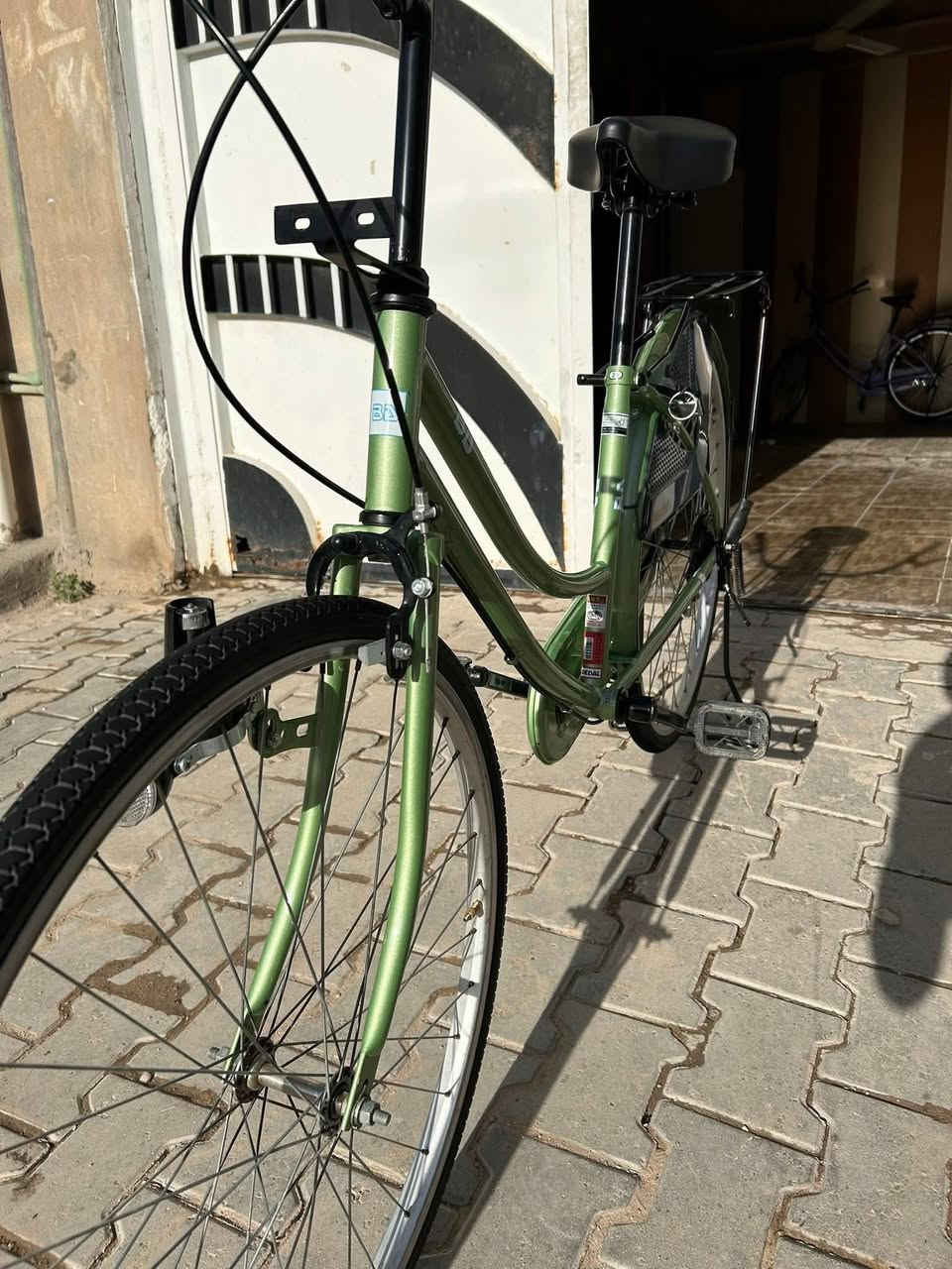 بايسكل Bd لون مميز
موديل 21
نضافته 98
للبيع او مراوس
مكاني نجف كوفه سيادين ميثم التمار
السعر 140 وبي مجال 
***********
