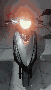 سلام عليكم دراجه كامكو جي فور للبيع مكفوله من كهربائيات ومكينه ناعمه سلف شغال كفرات مختمه بلادي الدراجه كلها علا ألبلاد السعر 700 وبيها مجال المكان نجف الرقم ***********
