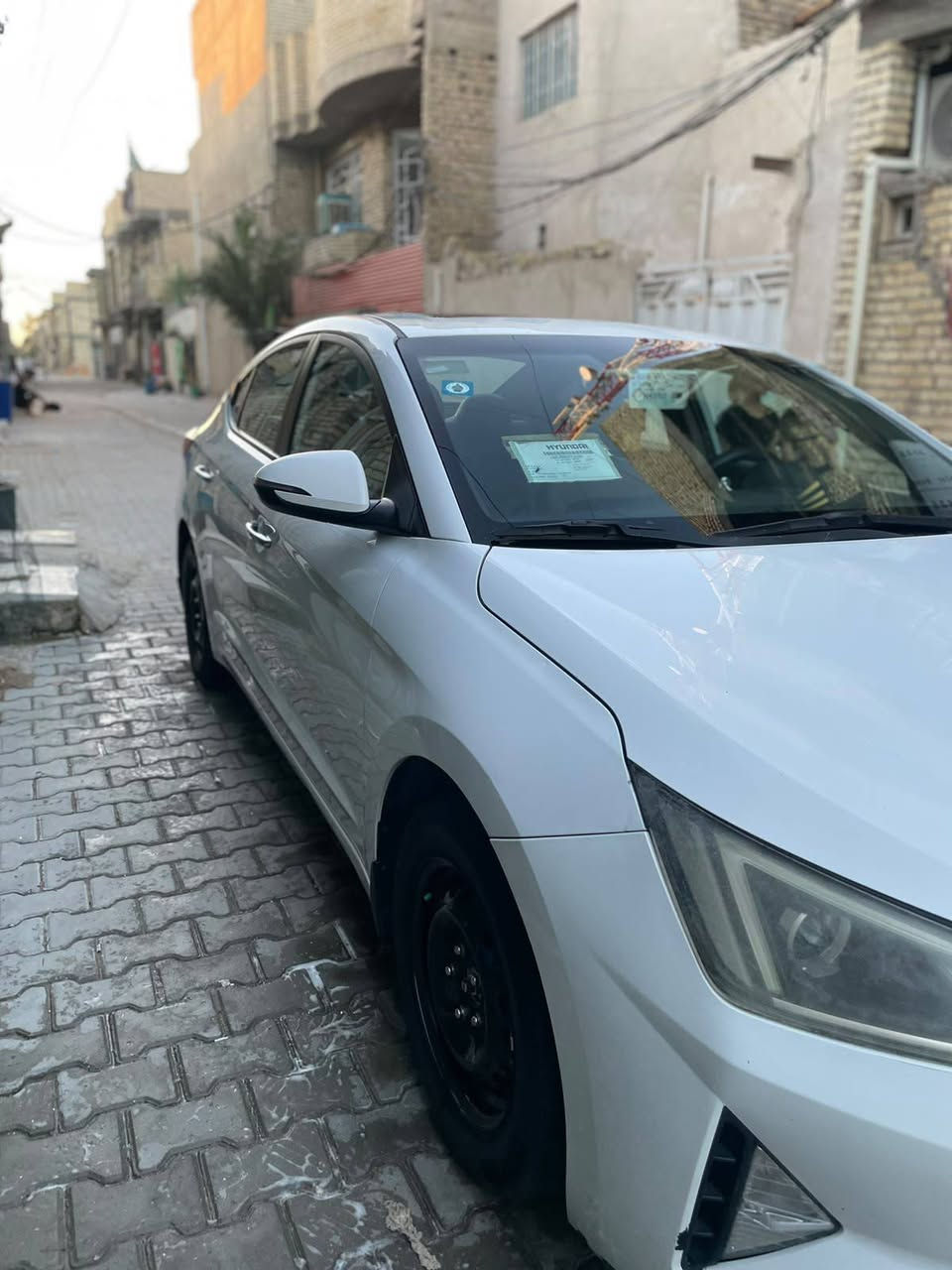 الانترا 2020
فول مواصفات
السعر 150 بيها مجال

***********

بغداد الغزالبة
