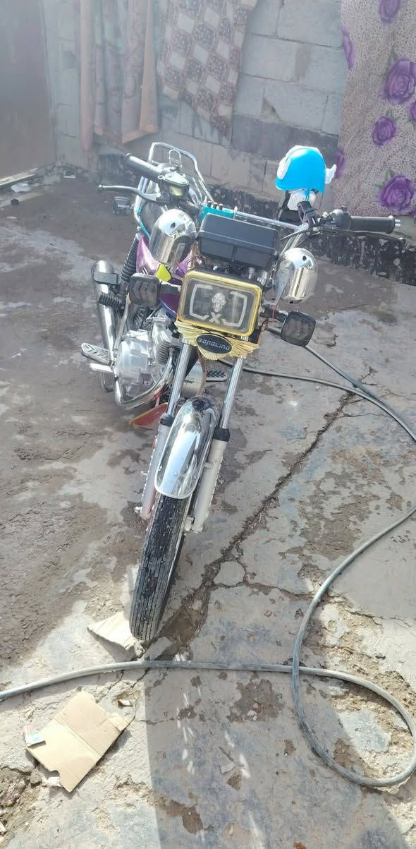 تايكر للبيع  2025 اوراق ما نقصهه كلشي ***********
