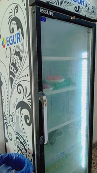 براد للبيع جديد ونضيف ويبرد فول سعر مناسب خاص 07815449954