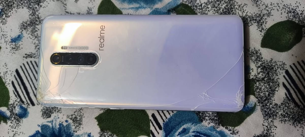 realme X2 Pro
رام 8+ذاكره 128تفاصيل خاص


**إذا كنت صاحب هذا الإعلان وتريد حذفه لأي سبب، رجاءا أرسل رسالة إلى الدعم الفني**