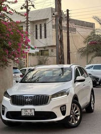 سورنتو ٢٠١٩ • ٦ سلندر • رقم بصره الجديده