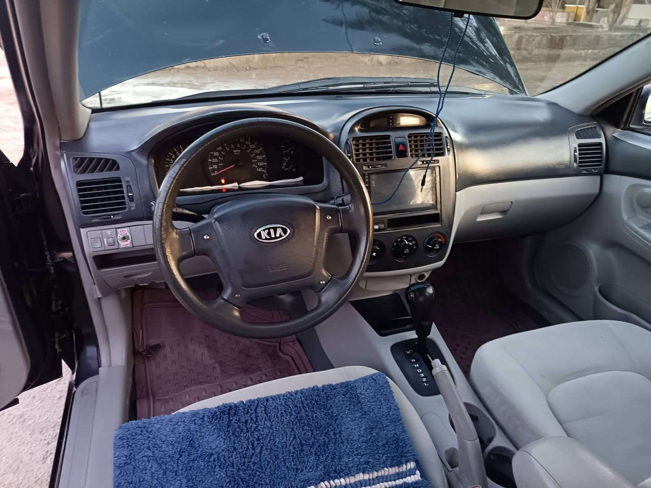 كيه سبكترا ٢٠٠٠٦ رقم بغداد مكفوله من الحادث كير محرك مكفوله تخم تاير سياره جاهزه سعر ٦٨ مكان واسط ***********
