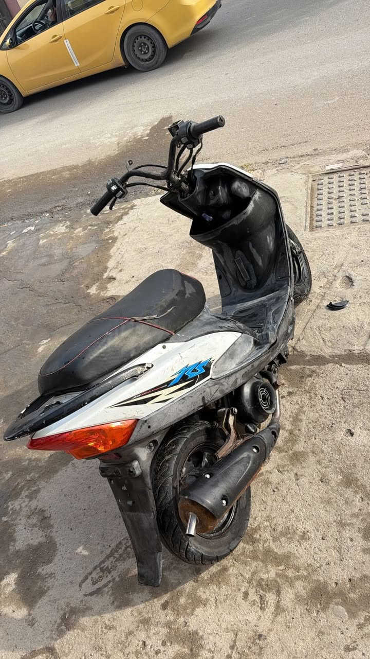 نقصها راس وكلج خلفي دراجه بلاديه برغي ما مفتوح بيها مكاني مدينه الصدر 450 وبيها مجال بسيط نكره سلف هندر بأي وقت  راسلني خاص وتدلل


**إذا كنت صاحب هذا الإعلان وتريد حذفه لأي سبب، رجاءا أرسل رسالة إلى الدعم الفني**