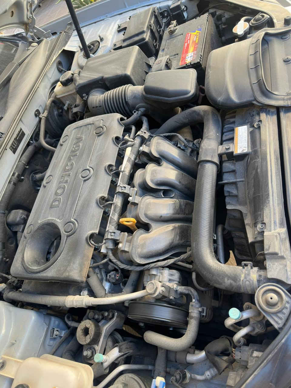 السلام عليكم من رخصت الادمن سيارة سوناتا للبيع ماشية سيارة 6000حقيقي مكاني البياع رقم ***********
