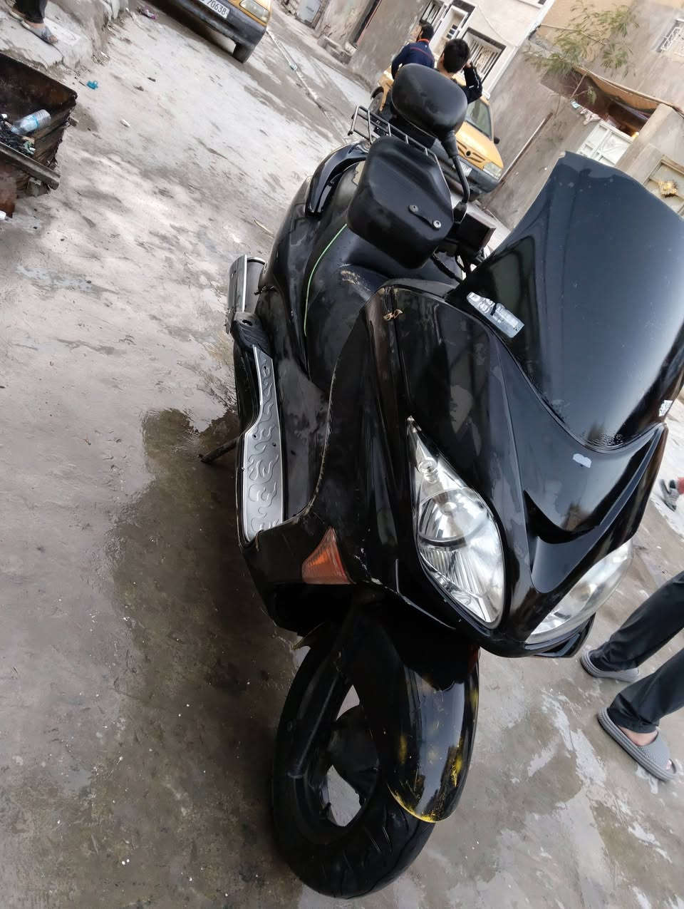 السلام عليكم..فورزه صفر 8 رقم بغداد الدراجه نگره سلف بأي وقت..  الكفرات تعبانه مثل ما واضح بالتصوير سعرهه 13 ورقه ..مكاني بغداد 
***********
