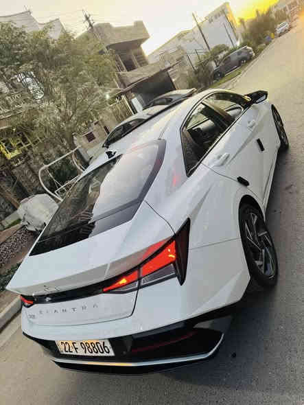 السلام عليكم
النترا  2024 تجميع الصين رقم اربيل 
فول تحكمات ستيرن 
قطعتين تبريد 
نظام سنتر لوك ، و اوتوا هولد
بصمه دخول وتشغيل 
مري شفط ، وكامرة خلفية
حساسات امامية وخلفية
مثبت سرعة ، لد نهاري وزنون
السيارة ماشية 38 الف وقابل للزيادة
سيارة مدوشمة رياضي
السيارة مكفوله من الحادث والصبغ والتبديل.

السعر 148$ وبيها مجال
العنوان : الكرخ / حي الخضراء قرب العامرية
للتواصل : *********** متواجد واتساب
