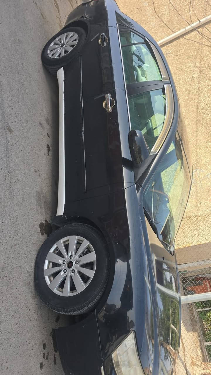 سوناتا موديل ٢٠٠٦ محرك ٣٣٠٠ وارد امريكي تخم تاير باتري جديد محرك وكير خير من الله صدر نص عمر مصبوغه حزام الجماليه البجم محدث ٢٠١٠ السعر ٨٠ وبيها مجال المكان الشعب رقم ***********
