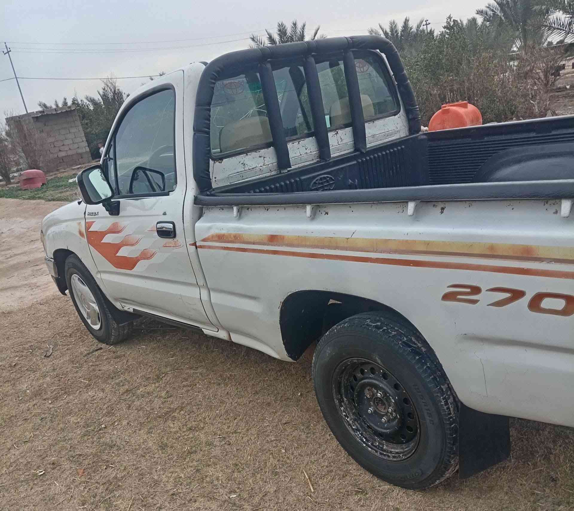 اخوان مكلف بلنشر
سياره بيكم موديل98 بسمي  
سياره جاهزه ماناقصه كلشي بس لبدي بيه صبغات قليل 
عنوان  لسياره نجف خان النص حيدريه  لسياره عارضه ب68 وبيه مجال قليل ***********
