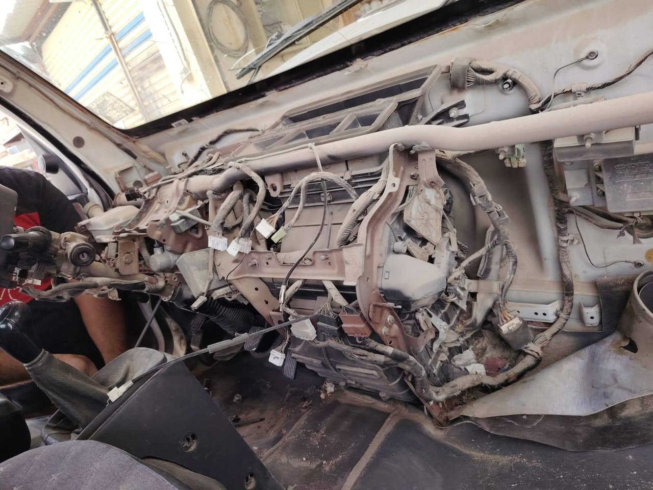 ورشة المهندس لصيانة تبريد جميع انواع السيارات🚗
 يتوفر جميع انواع الغاز الفرنسي والامريكي ولالماني 134_1234 ❄
العنوان النجف الاشرف
شارع المطار الجديد ✈️
مقابل الرادار 🛰
متواجدون من الساعة 8️⃣صباحا 
الى الساعة 1️⃣0️⃣ مسأ
هاتف 0️⃣7️⃣8️⃣7️⃣3️⃣6️⃣4️⃣5️⃣9️⃣3️⃣9️⃣
هاتف0️⃣7️⃣8️⃣9️⃣3️⃣9️⃣9️⃣8️⃣6️⃣0️⃣0️⃣
بادارة سجاد الوائلي✨ النجف, العراق
