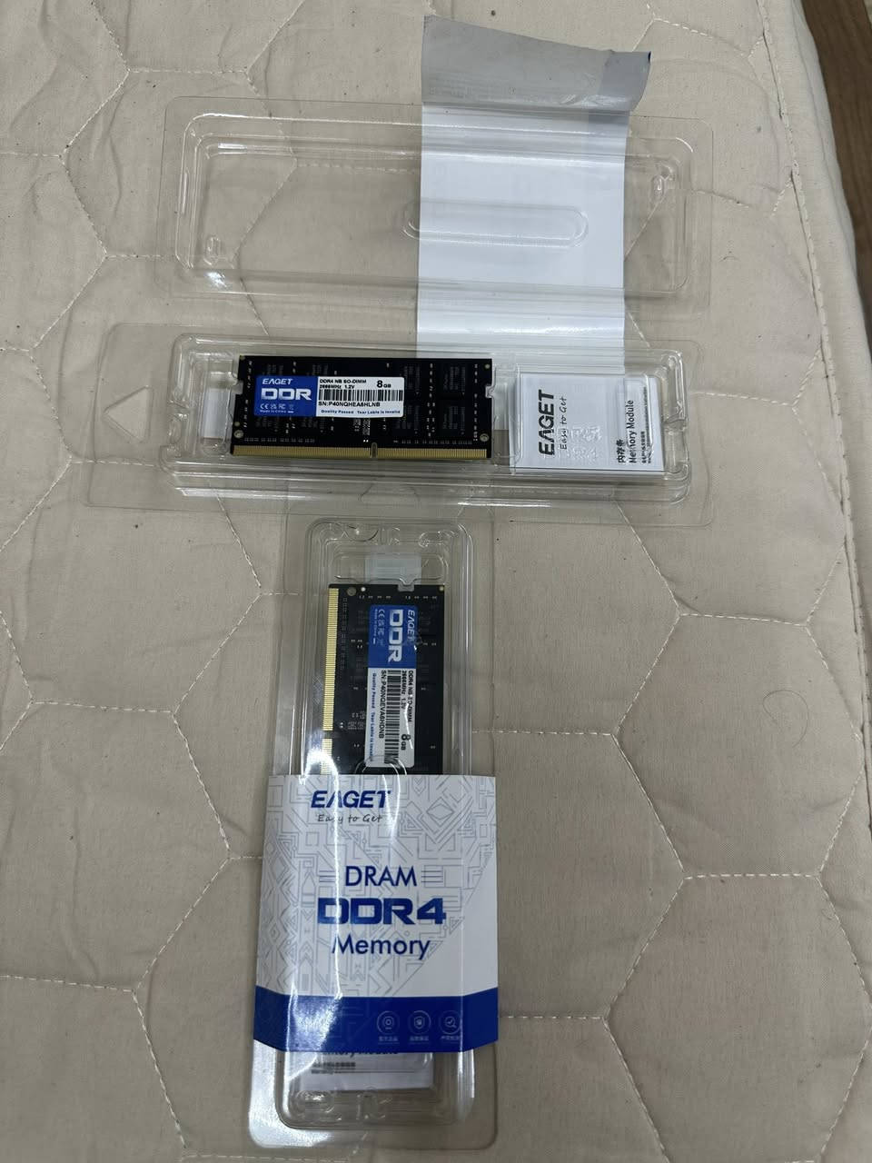 السلام عليكم .. رامات 8G ddr4   2x8=16 شرط جديد ع كبسة الشركة .. السعر ٦٠  توصيل موجود


**إذا كنت صاحب هذا الإعلان وتريد حذفه لأي سبب، رجاءا أرسل رسالة إلى الدعم الفني**