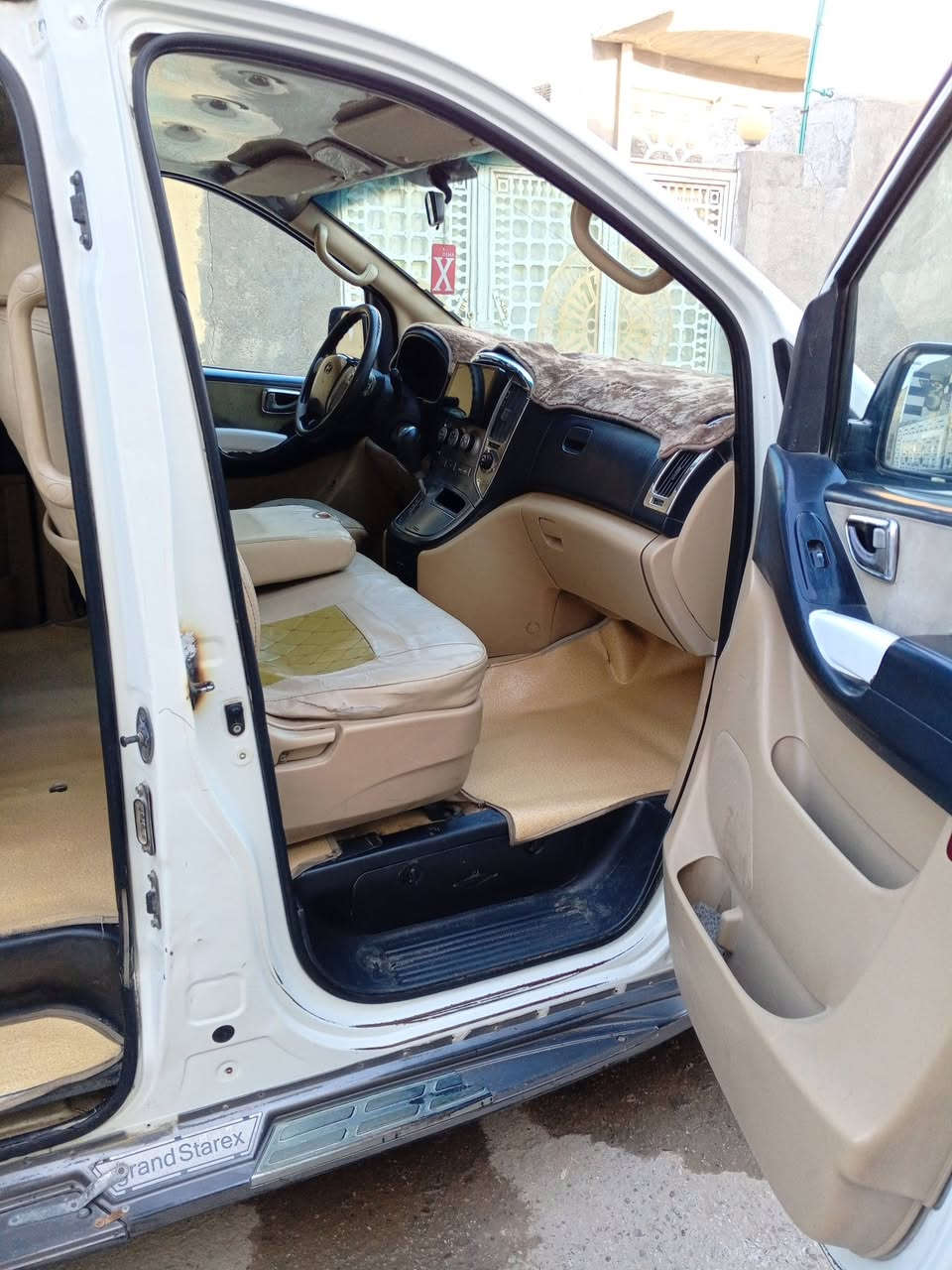 السلام عليكم ستاركس موديل 2009 رقم تجف ألماني مفتوح محوره مسكر ماكينه 7سياره مكفوله كفاله ماعده جاملغ المامي مبدل تبريد شغال تخم تاير حداديه جديدة غرفه جديدة مصغرة هيه ضريبه ومرور مكان بابل القاسم وهاذه رقمي***********
