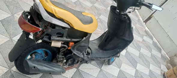 دراجه فراشه ياباني سرعه 140
كهربائيات شغاله سلف هندر شغال 
سعرها 180 
رقم الهاتف ***********
متواجد واتساب اكثر شي
