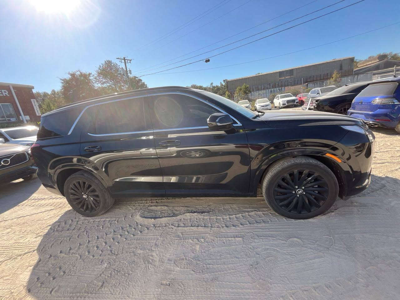 هيونداي بلسيد كالكرافي موديل 2024
ماشيه 28000mi

فول مواصفات للاخير 

حادثها موضح بالصور بدون حادث بالكشر 

سياره لا بيها صبغ لا ايرباك 

موجوده بالحره تدخل ع كتاب الشهداء 

السعر 280$

للاستفسار ‏‪0771 448 2549‬‏
