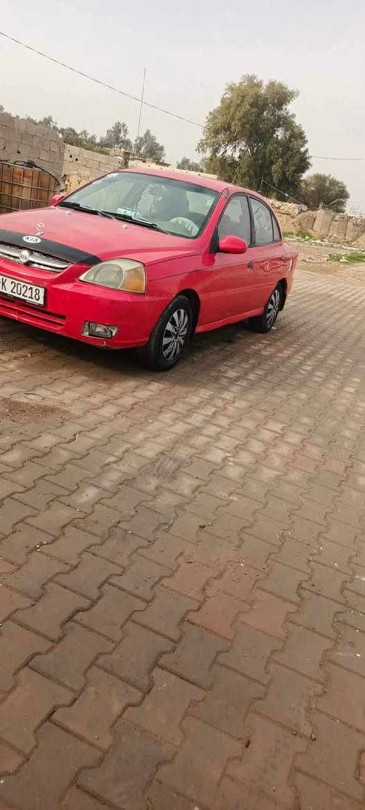 السلام عليكم ورحمة الله سيارة كيا ريو موديل 2004 كير عادي  للبيع او مراوس ب اتو تماتيك  السعر ٣٦ كير مكينة مكفولات رقم بغداد انكليزي سنوية لل، 31 مكان السيارة ديالى ادخل تفاصيل تفضل خاص او اتصل على الرقم ***********
