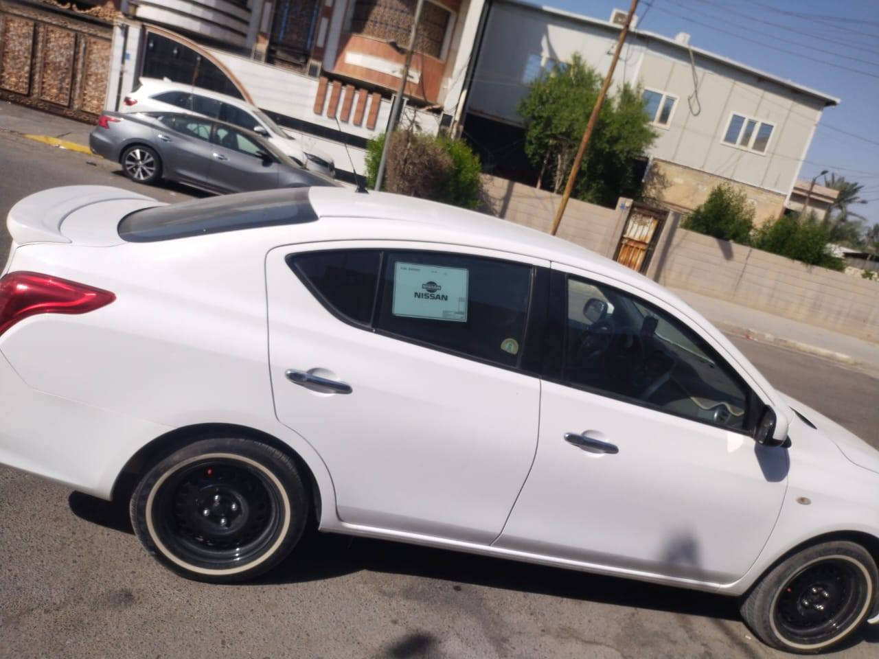 السلام عليكم نيسان سني 21 بيها جاملق وباب مبدل سعر 95 وتجي شوف سياره وتدلل رقم الهاتف ***********
