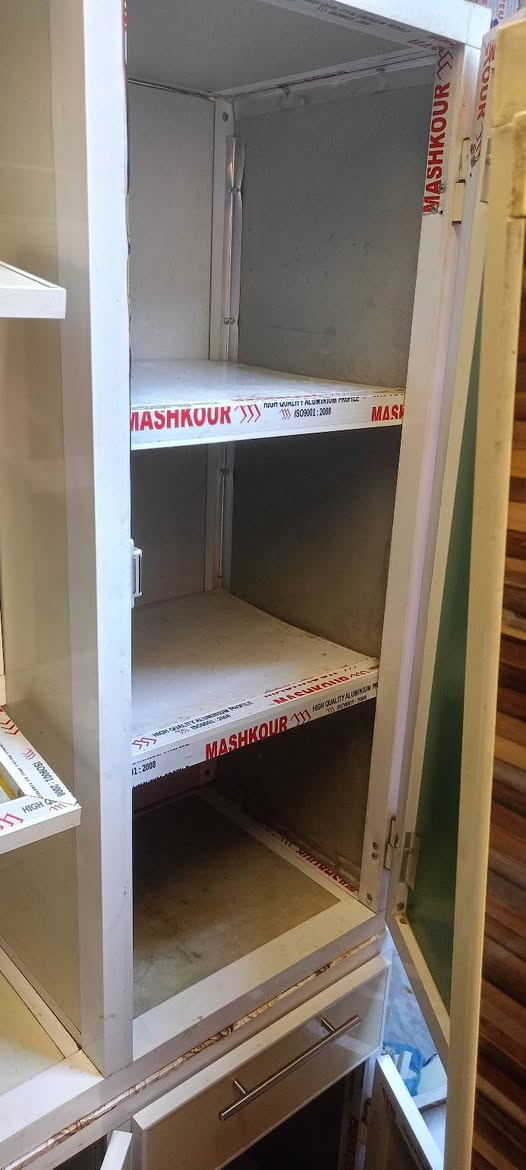 مستخدم نضيف للبيع العنوان الحرية ثانية ***********
